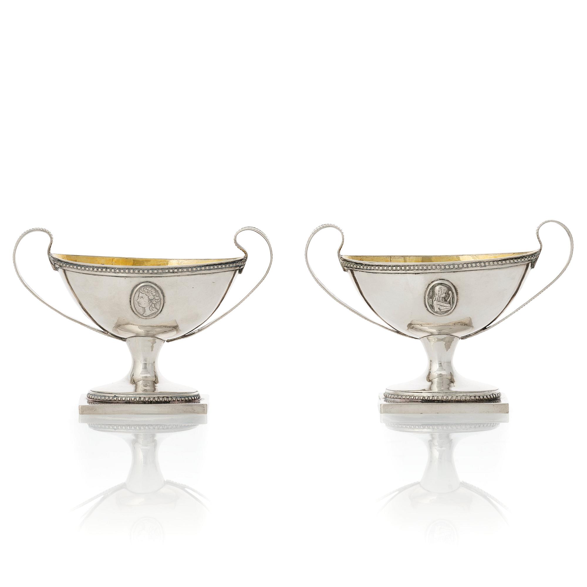 Johan Wilhelm Zimmerman, saltkar, ett par, silver, Stockholm 1791. Gustavianska.