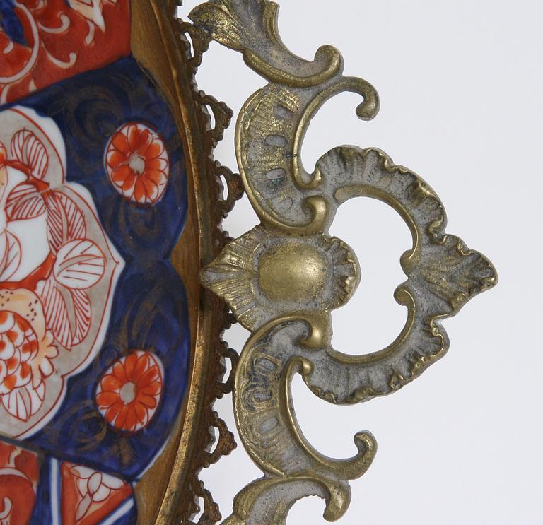 FAT, porslin och metall, Japan.