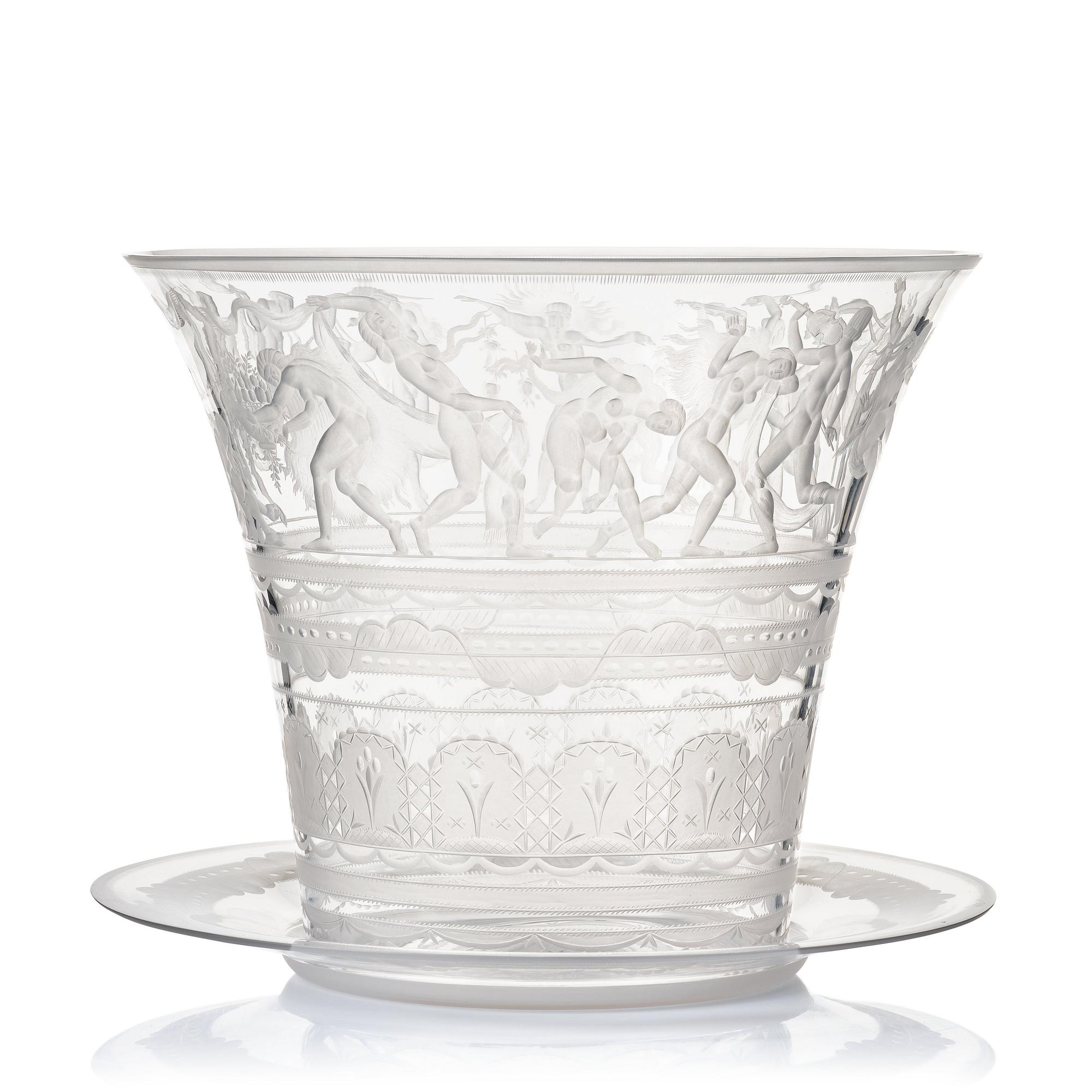Simon Gate, an engraved glass bowl with plate, Orrefors, Sweden 1923, model 122.