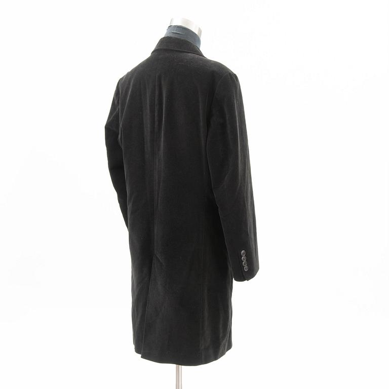 Mens Black Corduroy Overcoat, size 50(UK).