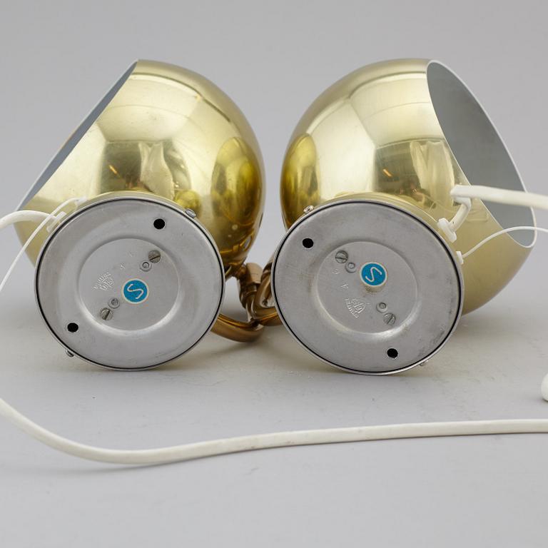 A pair of 1970's wall lamps.
