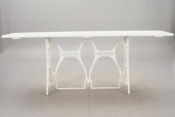 TRÄDGÅRDSBORD, 1900-tal.