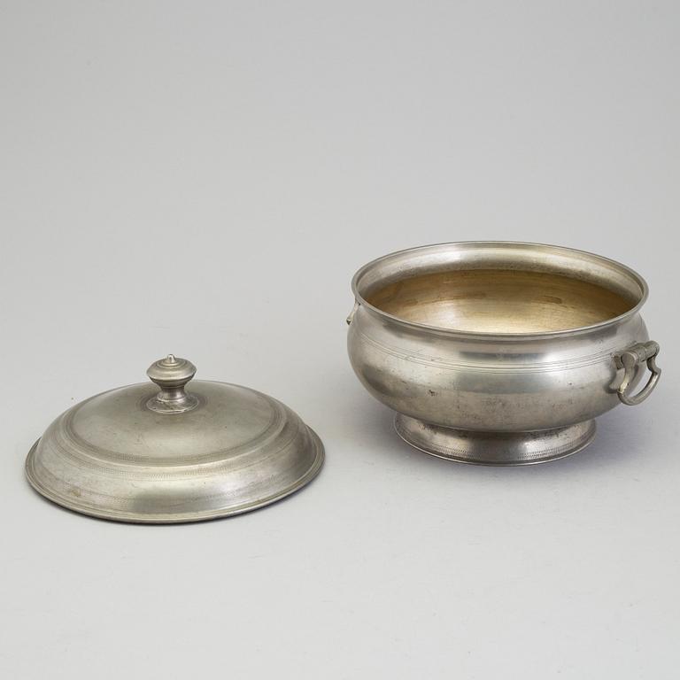 A Swedish pewter lidded porridge bowl , mark of Gustaf Silow (1848-75) and nine 19th century pewter tankards.