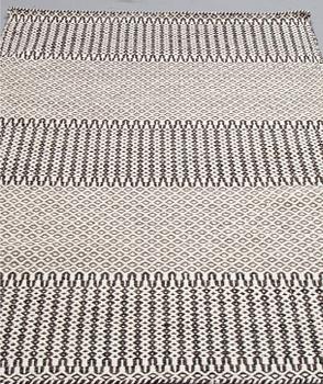 A CARPET, oriental flat weave, ca 180 x 120 cm.