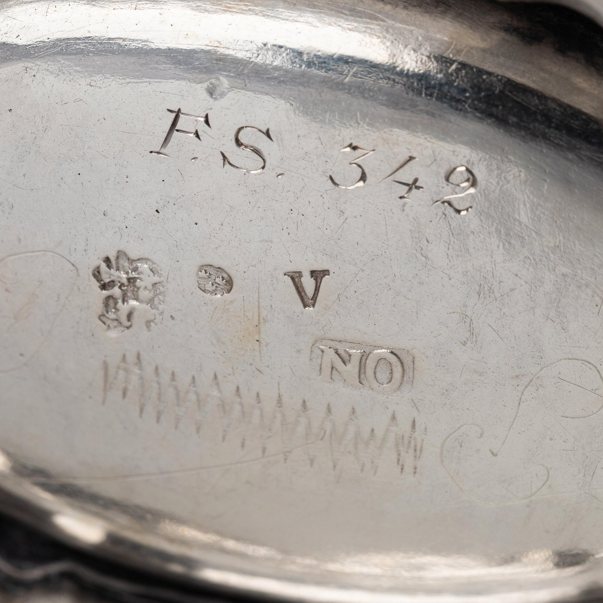 Nils Orstedt, saltkar, ett par, silver, Norrköping 1779. Rokoko.