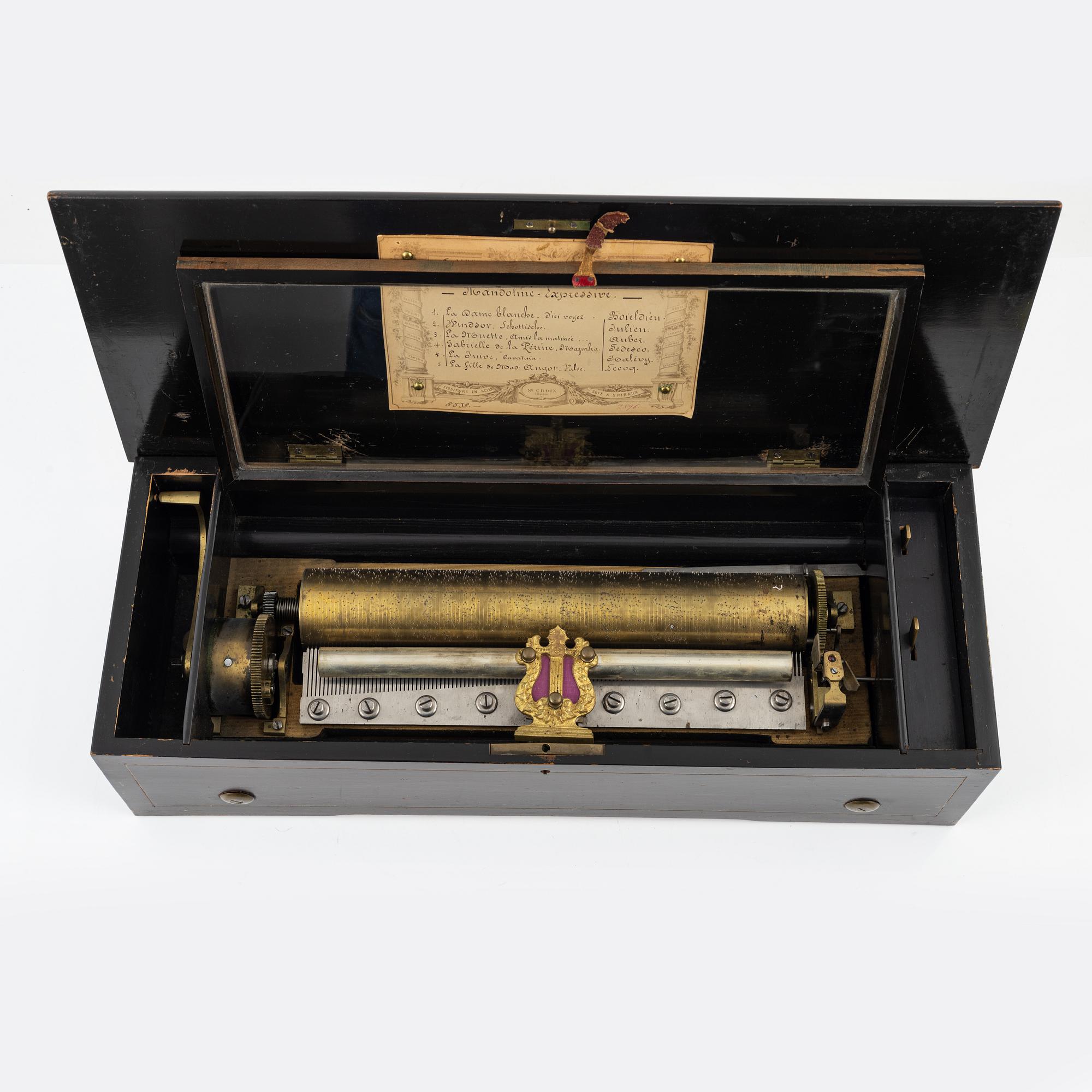 A musical box, Ste. Croix, Schweiz, late 19th Century.