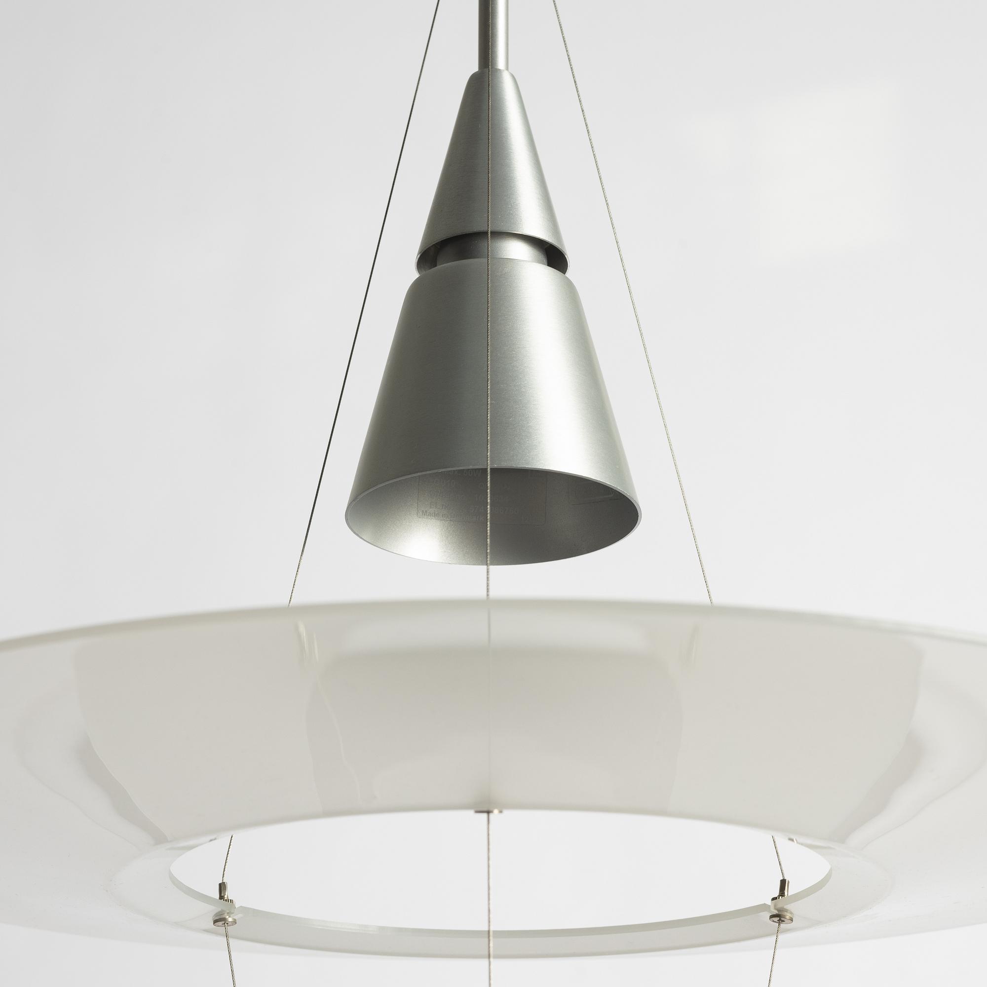 Shoichi Uchiyama, taklampa, "Enigma", Louis Poulsen, Danmark, sent 1900-tal.