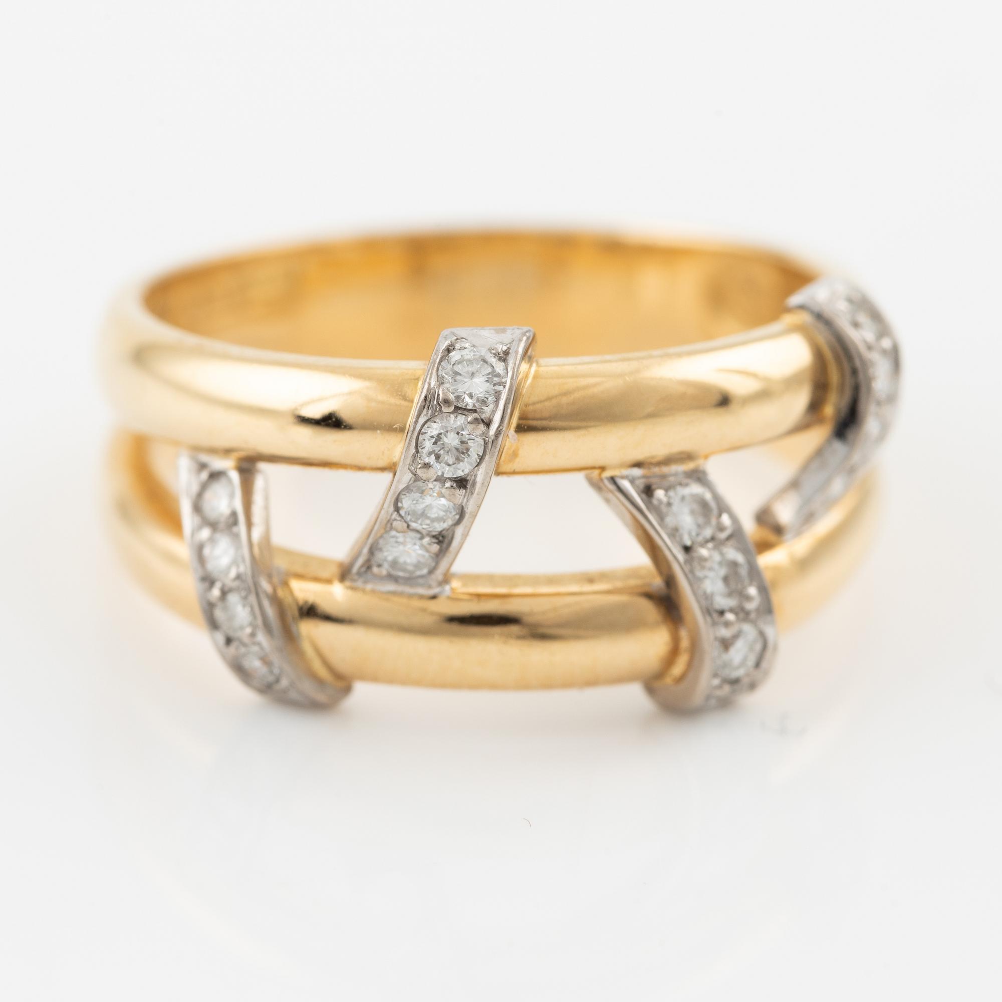 Ring, Engelbert, 18K gold with brilliant-cut diamonds 0.24 ct total, Stockholm 1996.