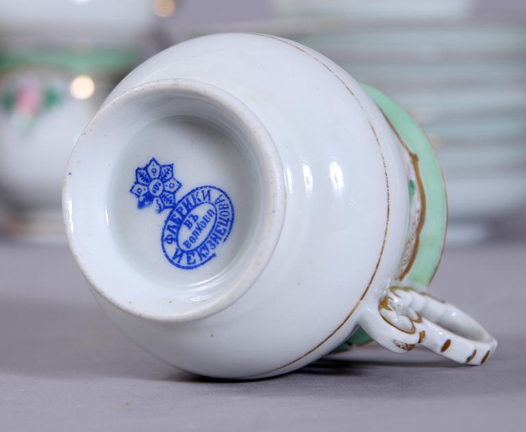 KAFFESERVISDELAR, porslin, 6 delar, Ryssland, 1800/1900-talet.
