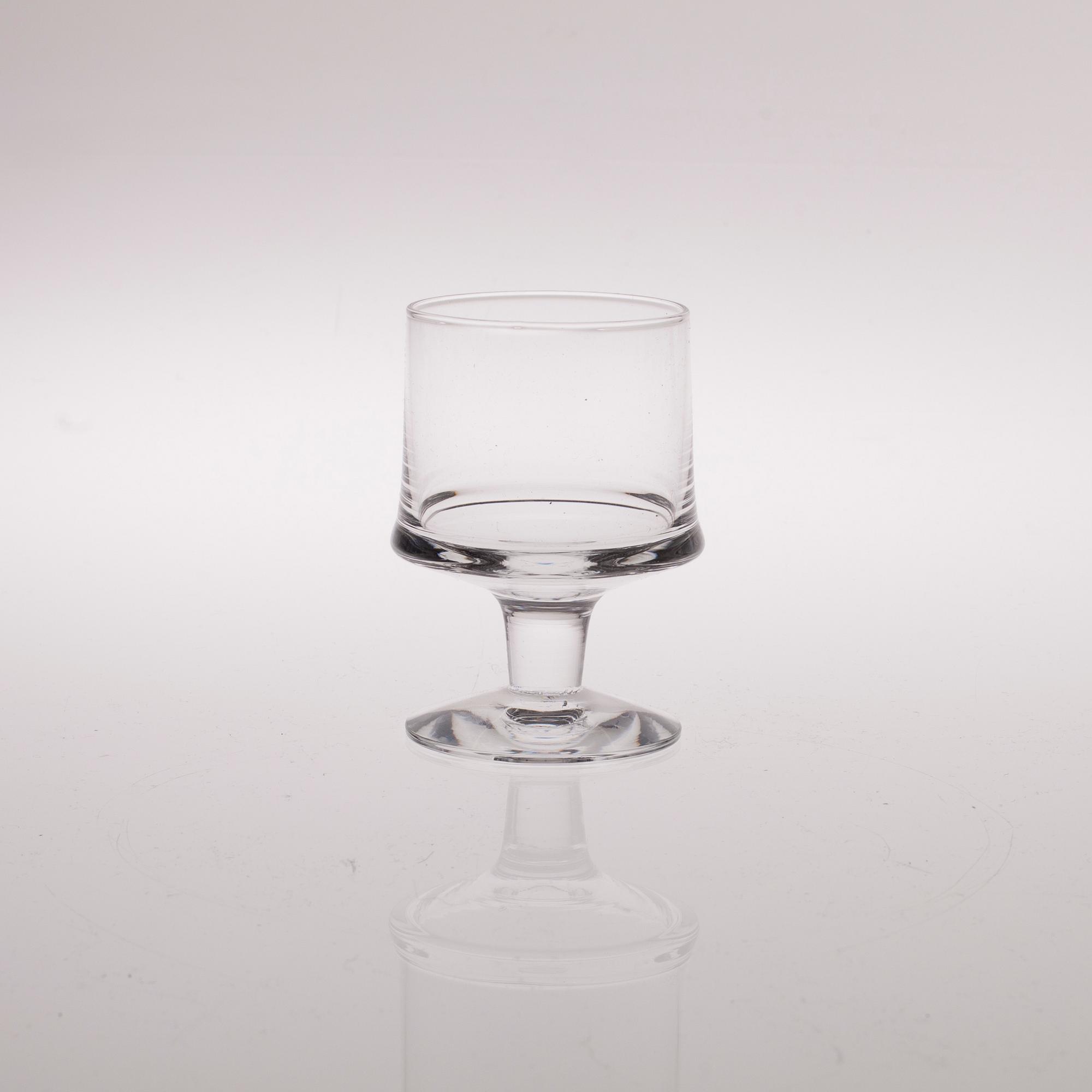 GLASSERVIS, 50 delar, "Marski" Tapio Wirkkala, Iittala 1900-talets slut.