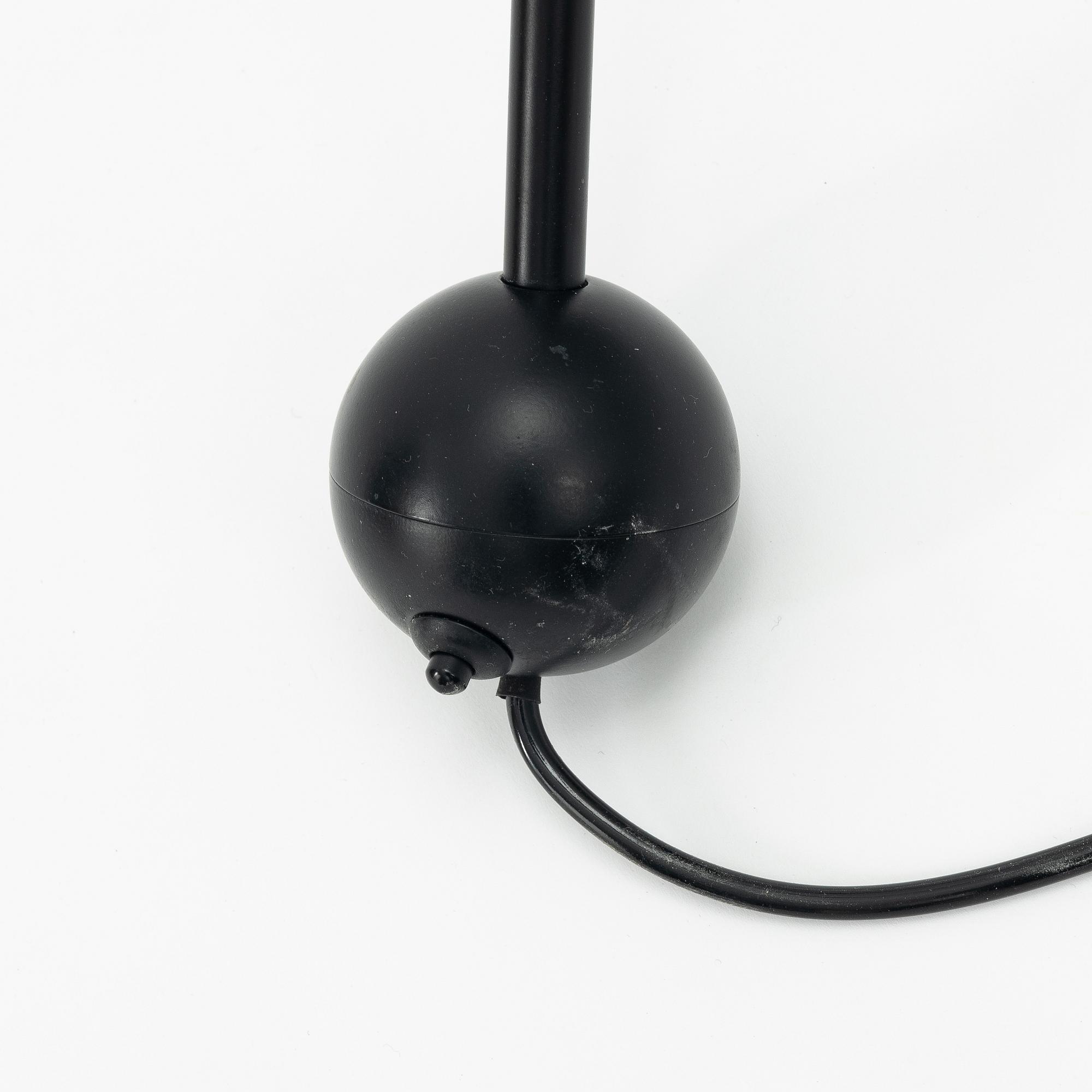 Bernard Schottlander, vägglampa, "Mantis BS2", DCWéditions.