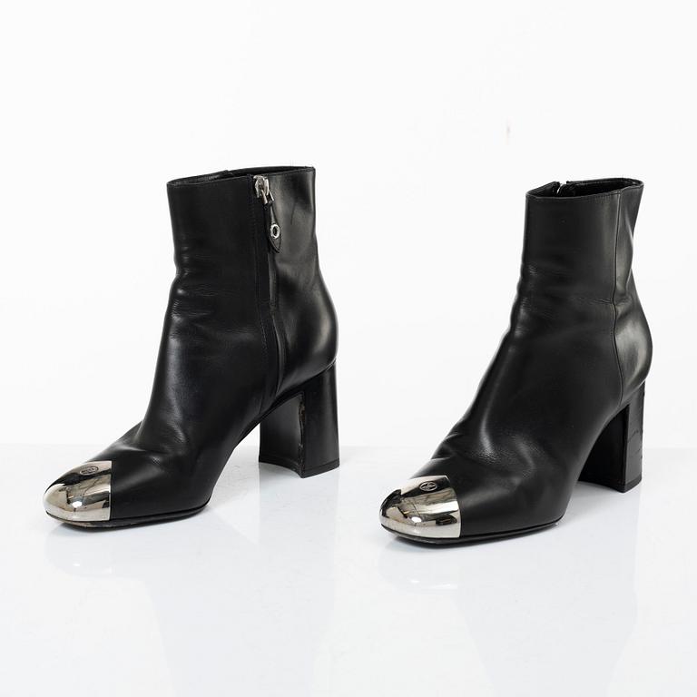 Louis Vuitton, stövletter, ett par, storlek 37.