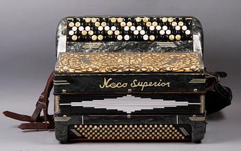 DRAGSPEL, Neco Superior.