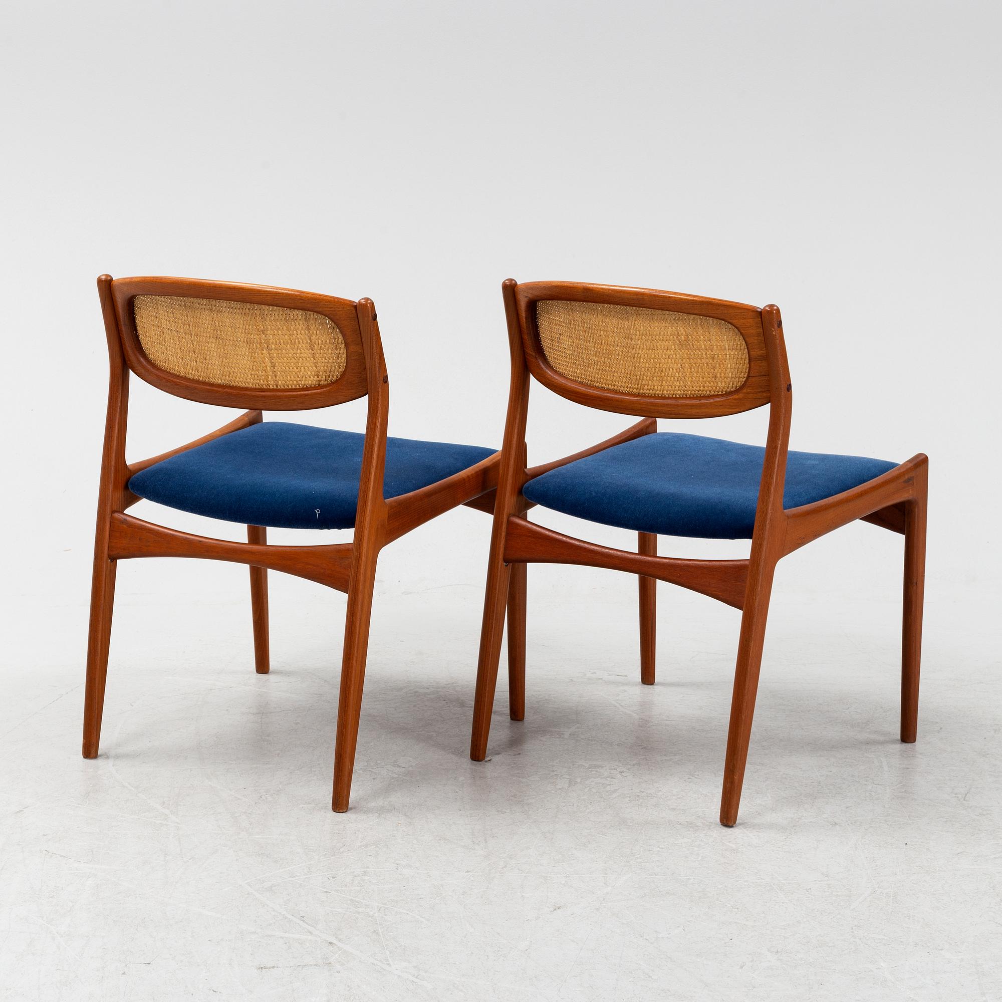 Ib Kofod Larsen, stolar, ett par, för Christian Linneberg, Danmark, 1960-tal.