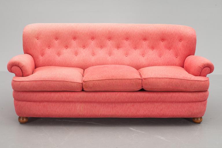 SOFFA, modell 678, Josef Frank för Firma Svenskt Tenn.