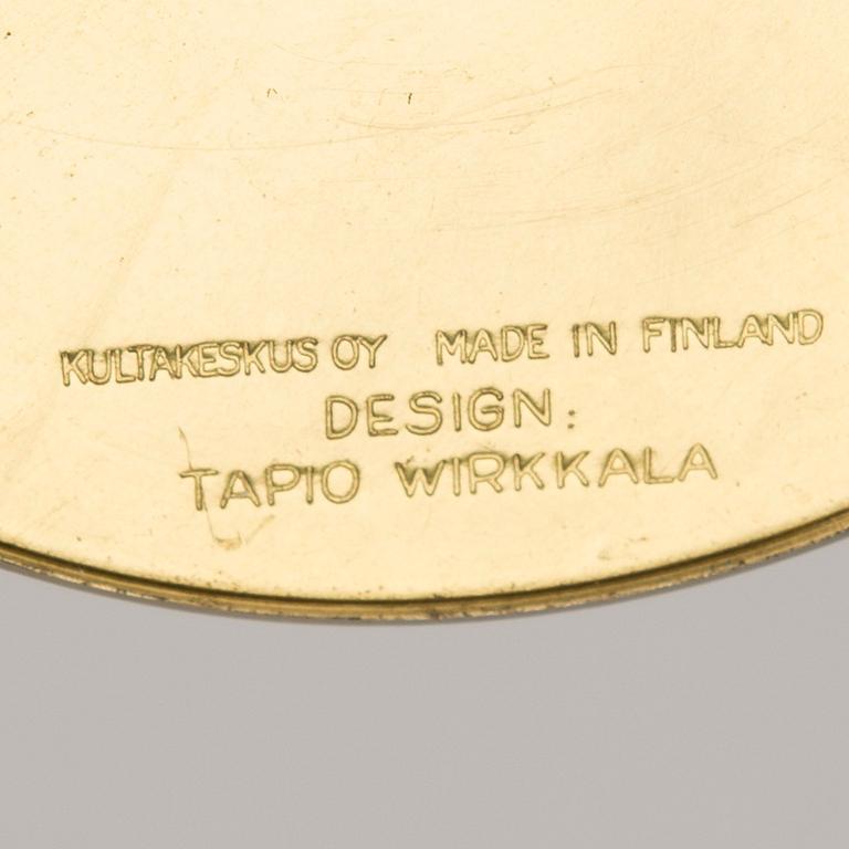 TAPIO WIRKKALA, kynttilänjalkoja, 3 kpl, pronssia, Kultakeskus Oy, 1970-luku.