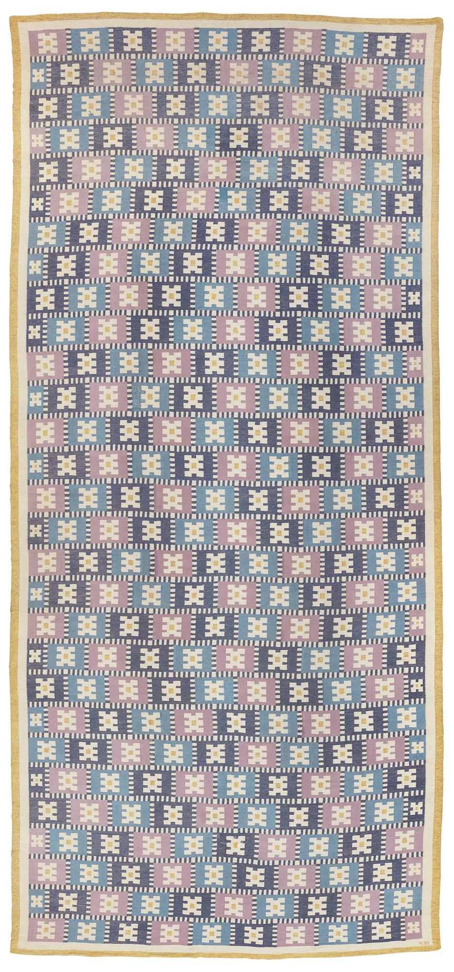 Sigvard Bernadotte, a carpet, "Vitsippa", flat weave, 846 x 395,5 cm, signed SB.