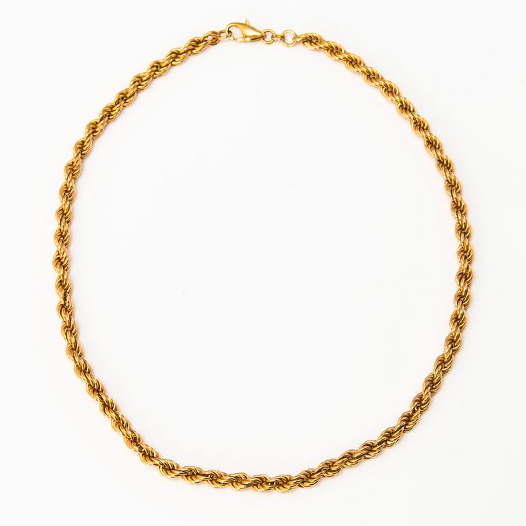 A 14K gold necklace.