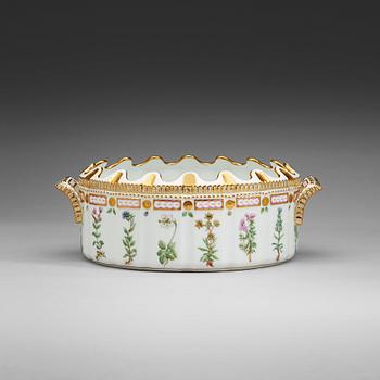 1423. A Royal Copenhagen 'Flora Dancia' monthiet, Denmark, 20th Century.