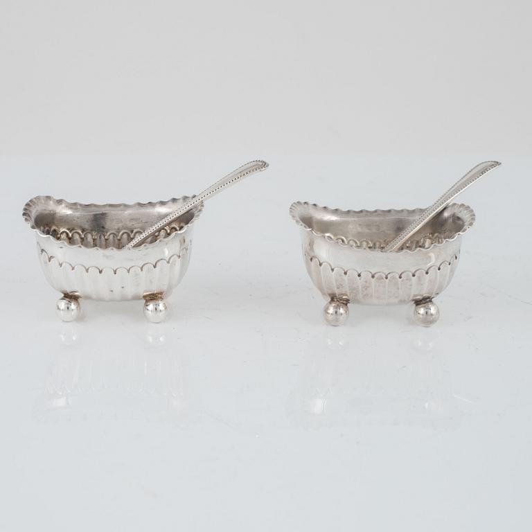 An English Set of Silver Salt Cellars, mark of James Dixon & Sons Ltd, Sheffield 1902 (4 pieces).