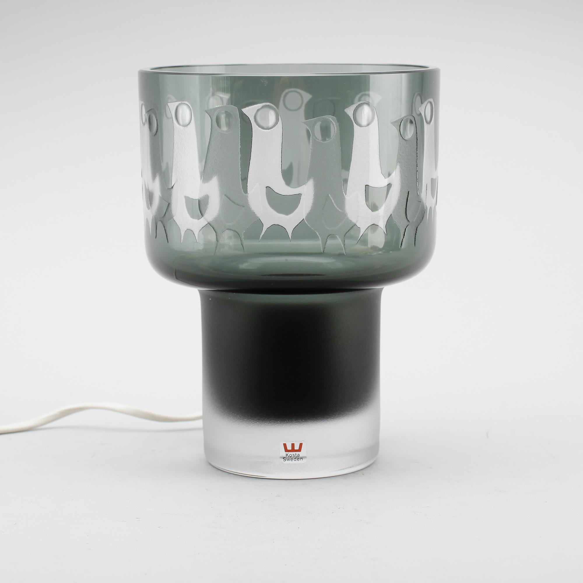 BORDSLAMPA, glas, Ove Sandeberg, Kosta, signerad.