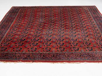 A carpet, Bidjar, circa 350 x 265 cm.