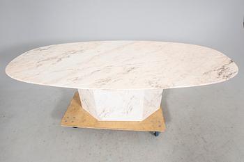 A late 1900s marble dining table.