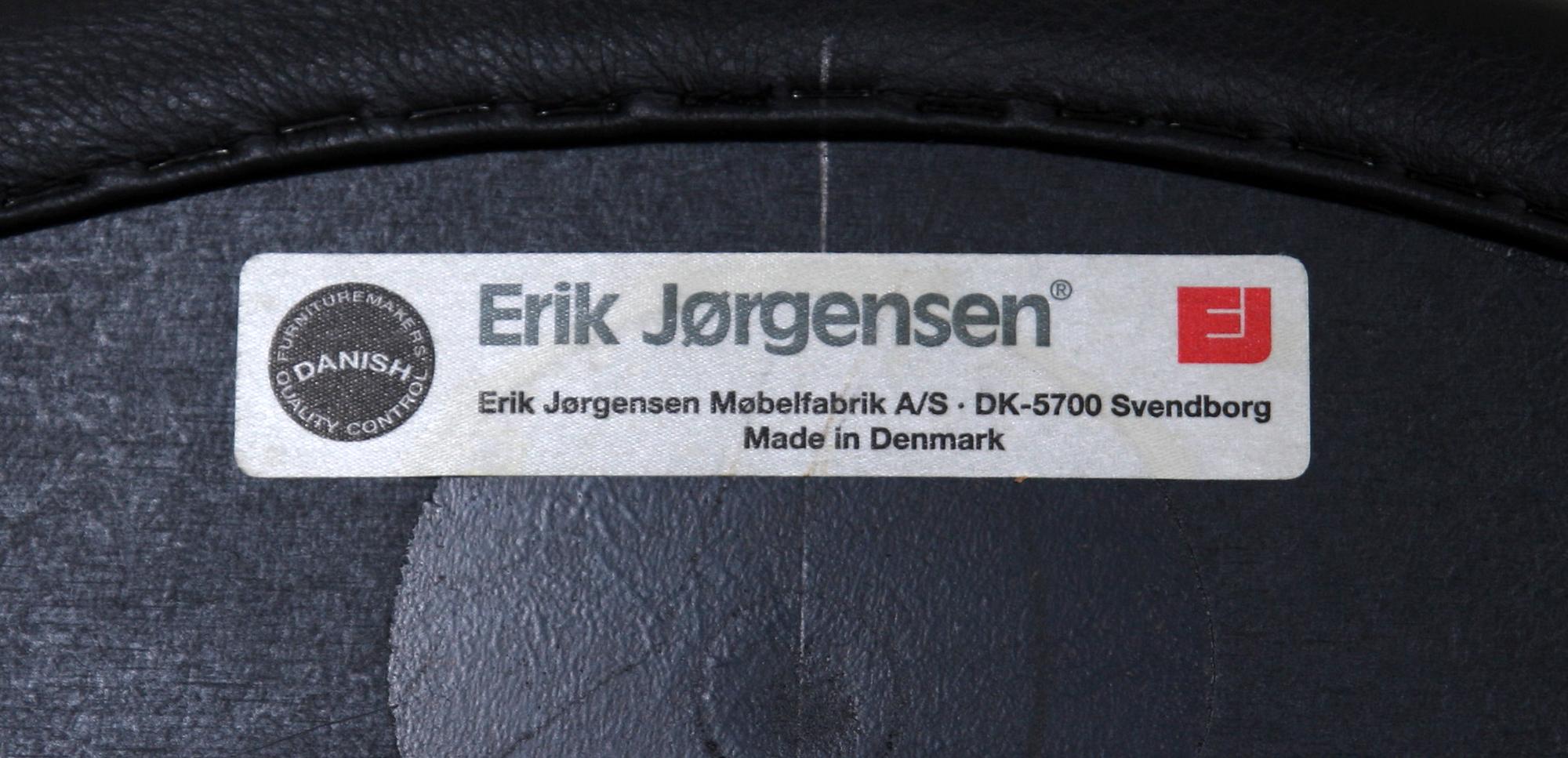 FÅTÖLJ, Johannes Foersom & Peter Hiort-Lorenzen, Erik Jörgensen.