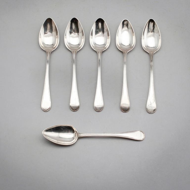 DESSERTSKEDAR, 6 st (3+3), silver, Johan Fredrik Björnstedt, 1817 samt Adolf Zethelius 1813. Vikt ca 230 gram.