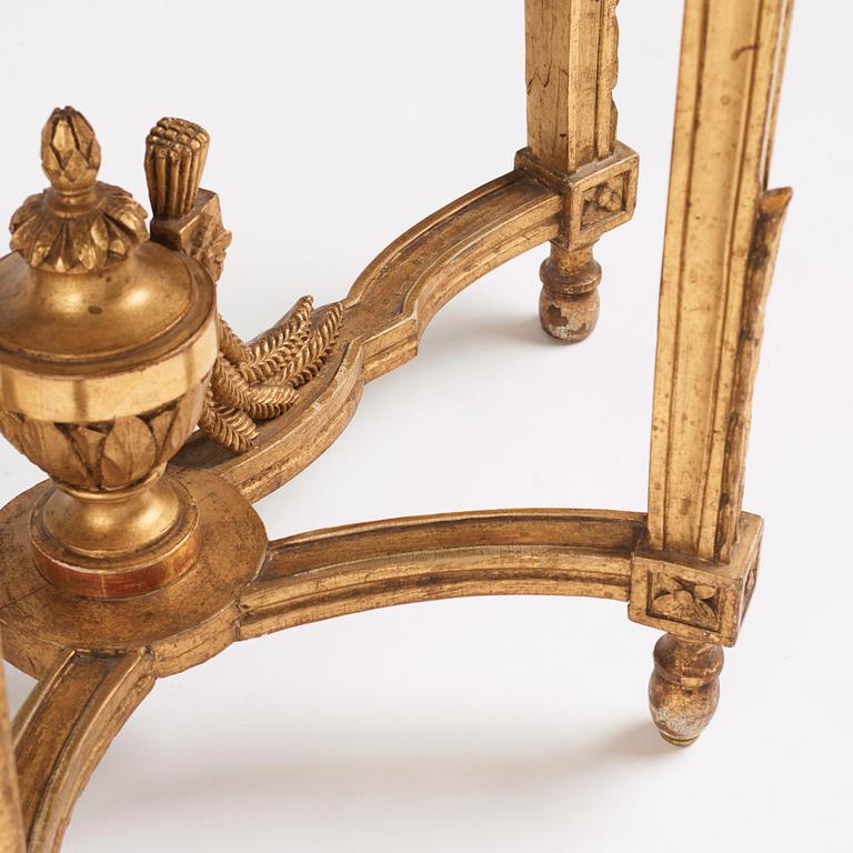 A Gustavian console table, Stockholm, second part of the 18th century.