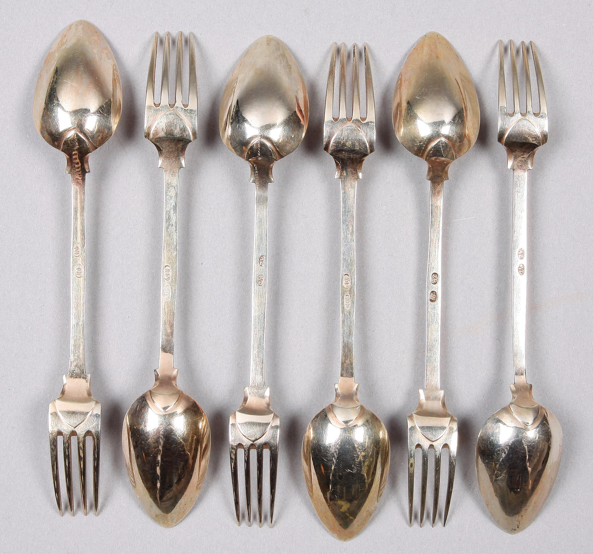 DESSERTBESTICK, 6 st, silver. Troligen Frankrike. 1830-tal.