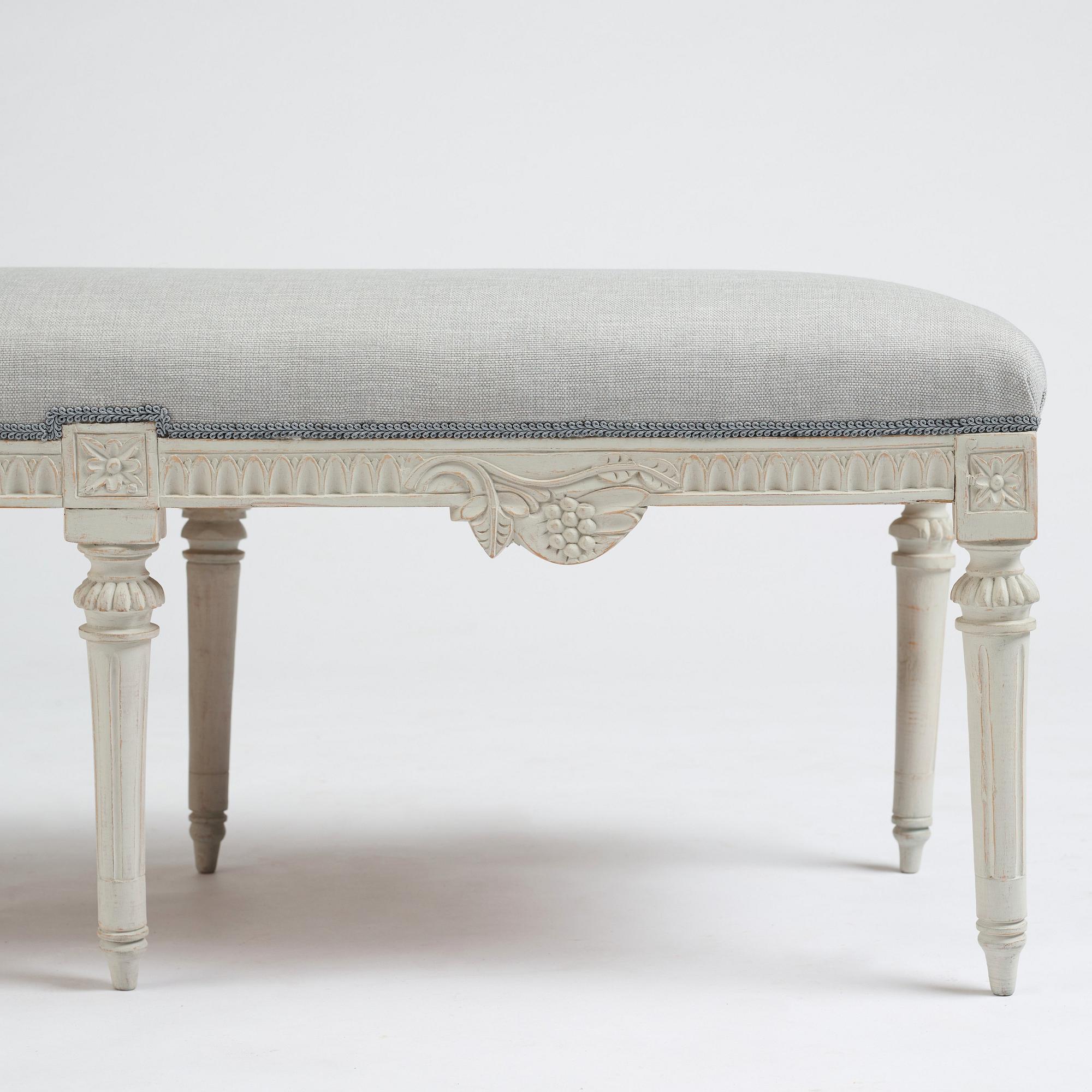 A Gustavian bench from Lindome by Anders Andersson.