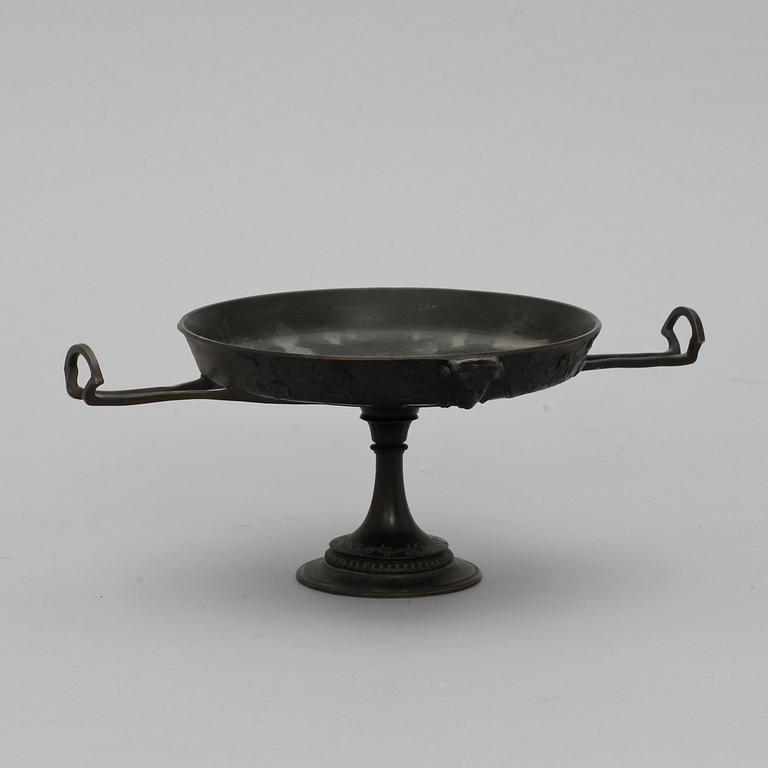 TAZZA, empirestil, märkt A.D. 1900-tal.