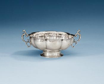 794. A SWEDISH SILVER BOWL, Makers mark of Johan Meyer, Karlshamn 1745.