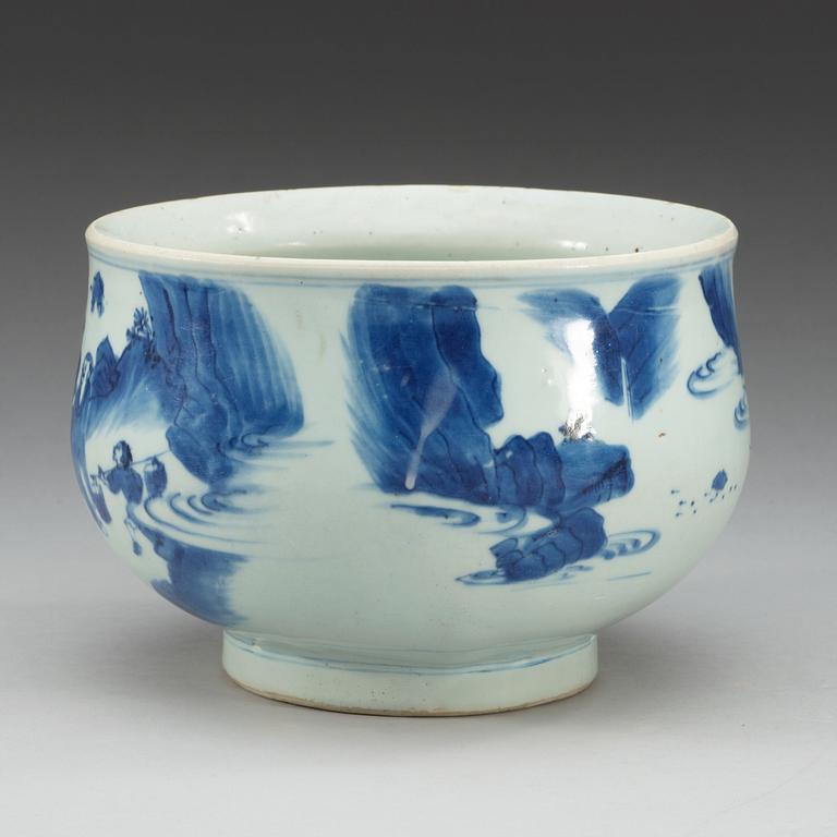 SKÅL, porslin. Ming dynastin, Chongzhen omkring 1630-1640.