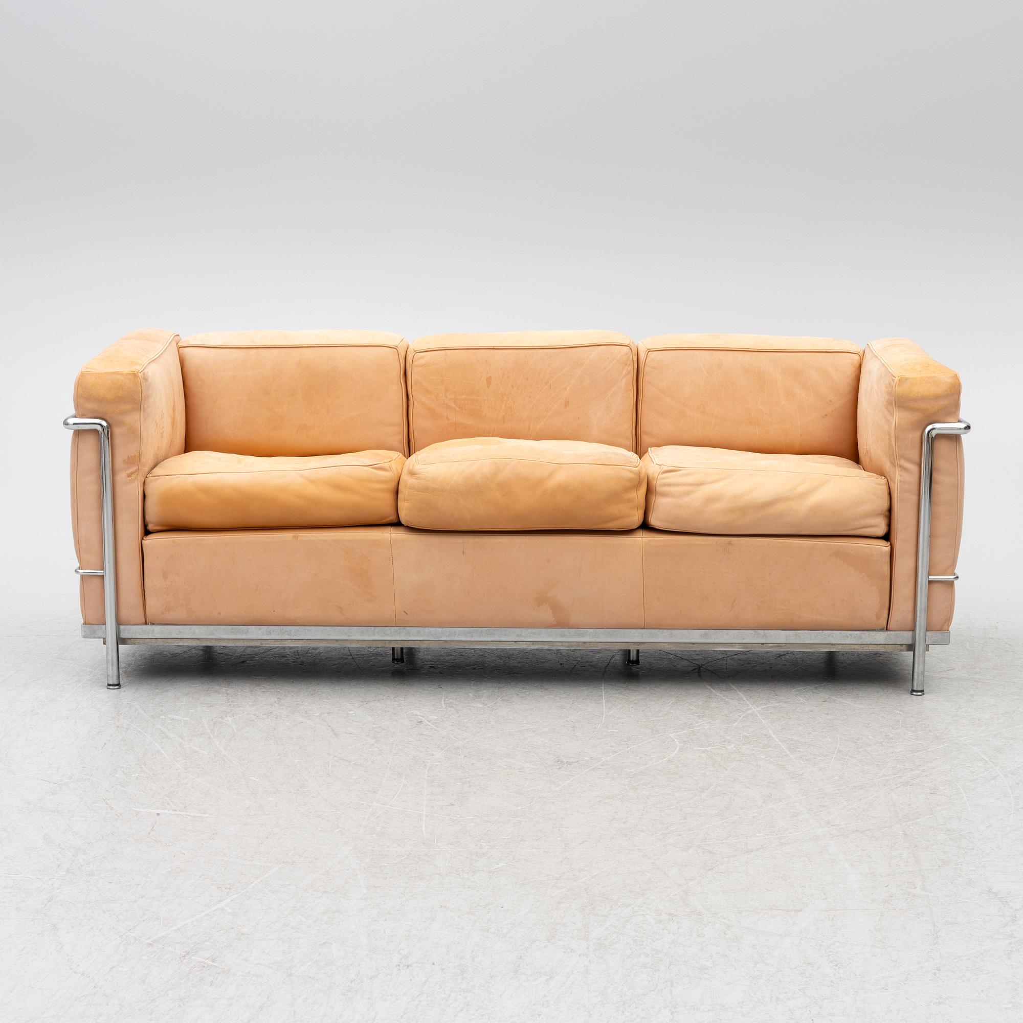 Le Corbusier (Charles-Édouard Jeanneret), , Pierre Jeanneret & Charlotte Perriand, soffa, "LC2", Cassina, Italien.