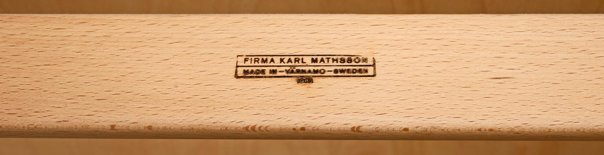 SÄNGAR, ett par, Modell "T 303 Berlin 60", Bruno Mathsson för Firma Karl Mathsson, Värnamo, formgiven 1960.
