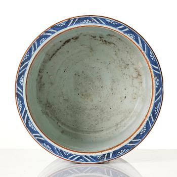 A blue and white incense burner, 17th century.