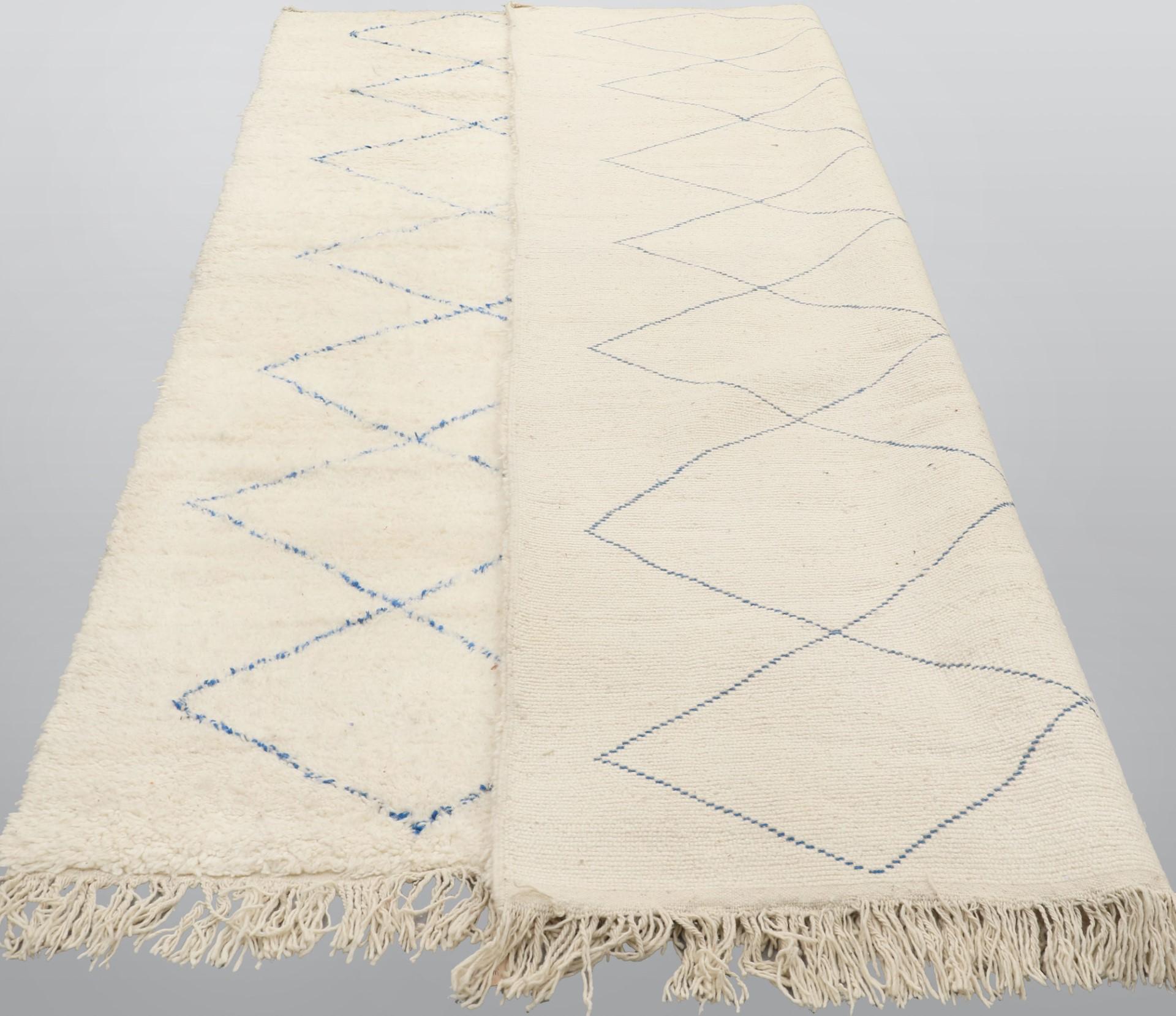 Matta, Marocko, ca 345 x 240 cm.