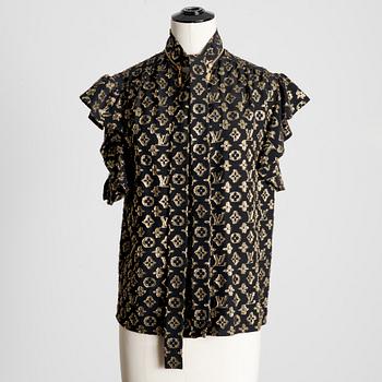 Louis Vuitton, blouse, size Fr 38.