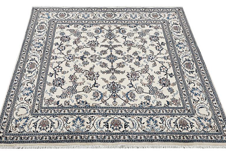 Matta, Nain, part silk, ca. 204 x 196 cm.