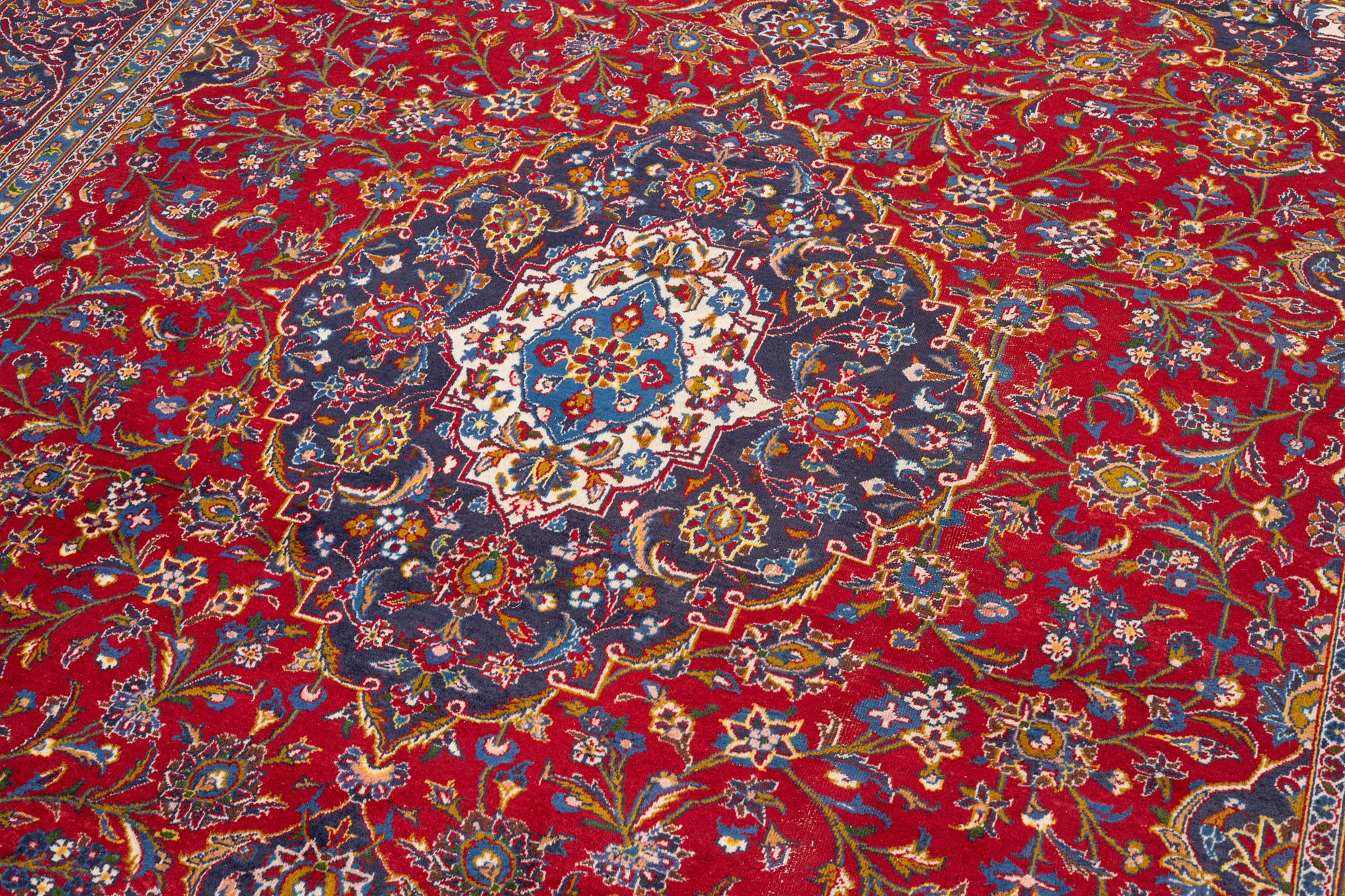An Oriental carpet, c. 396 x 300 cm.