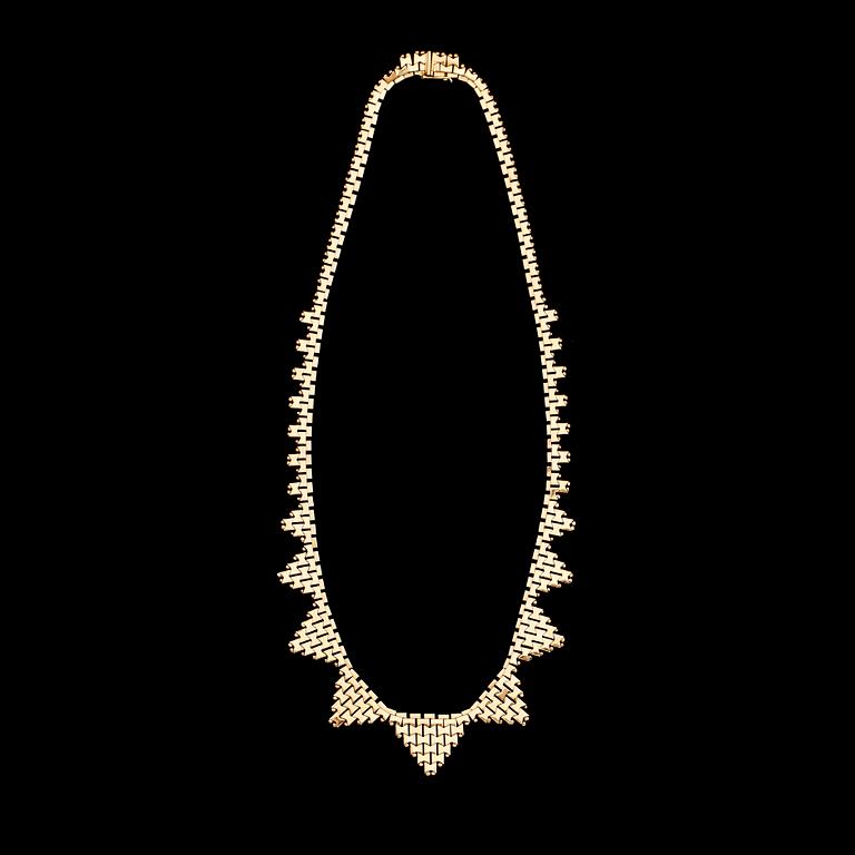 COLLIER, 18 k guld. Vikt 25 g.