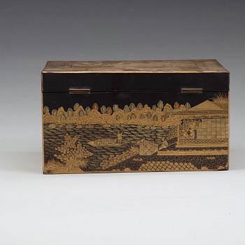 A Canton black lacquer box with cover, Qing dynasty, 19th Century.