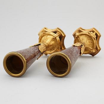 VASER, ett par, empirestil, 1800-tal.