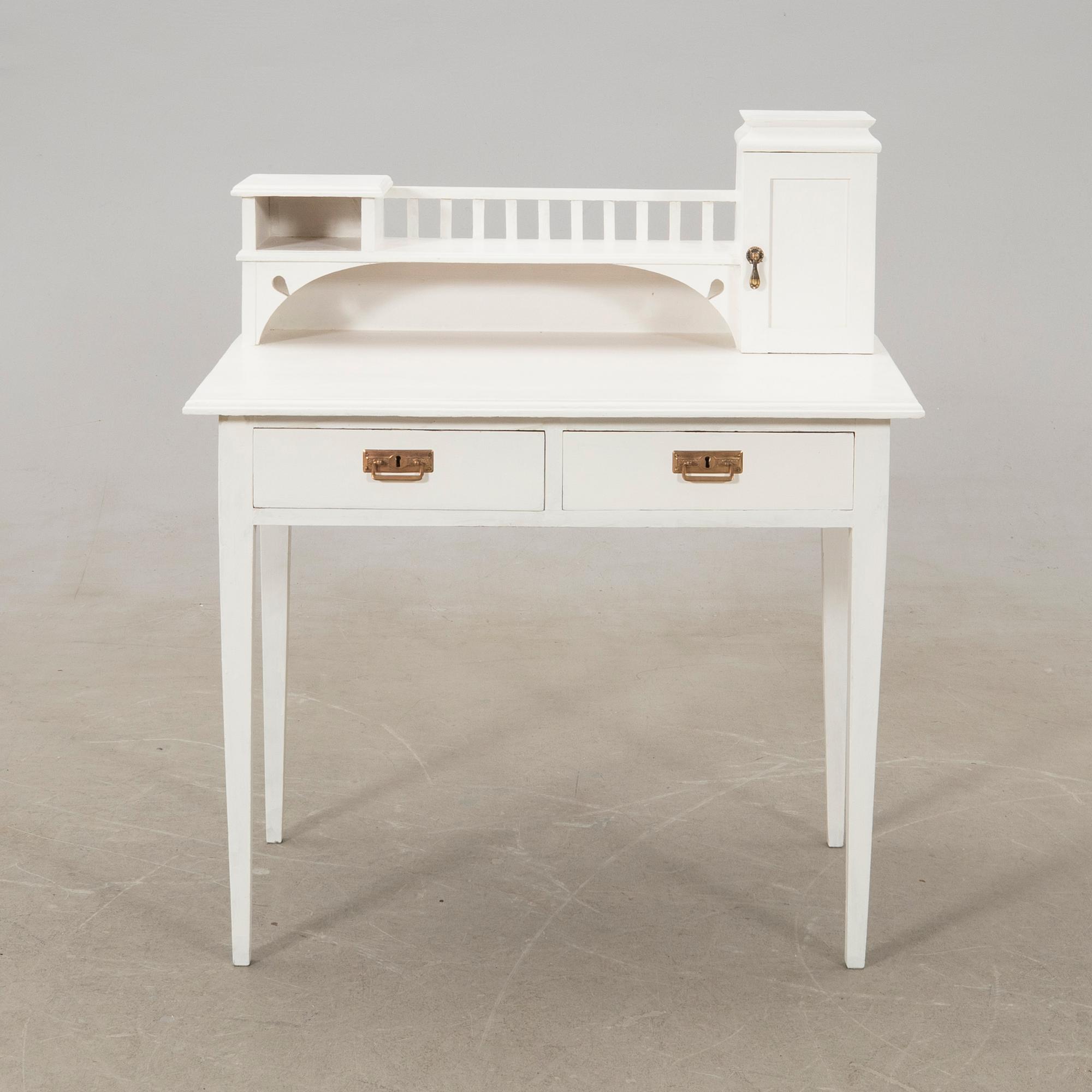 Desk with chair around 1900.