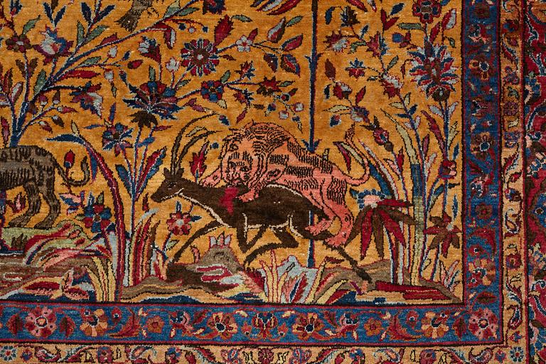 Matta, semiantik silke Keshan figural, ca 309-310 x 204,5-207 cm.