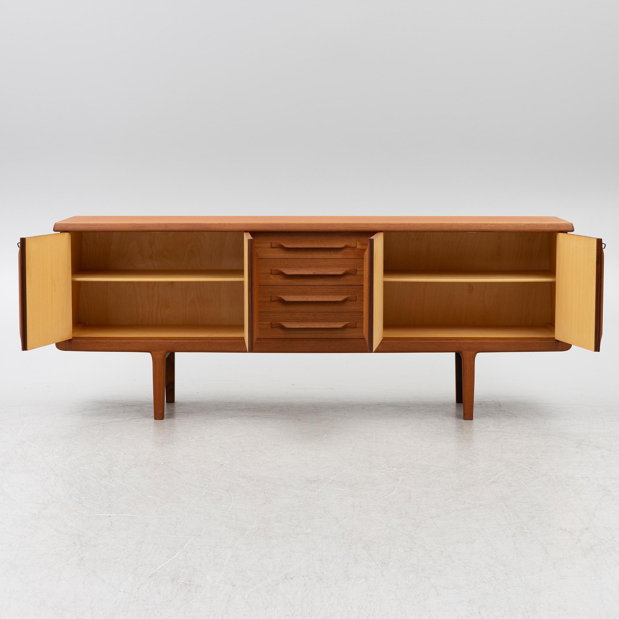 Arnt Sörheim, sideboard,  Brødrene Sørheim Møbelfabrikk AS, 1960-tal.
