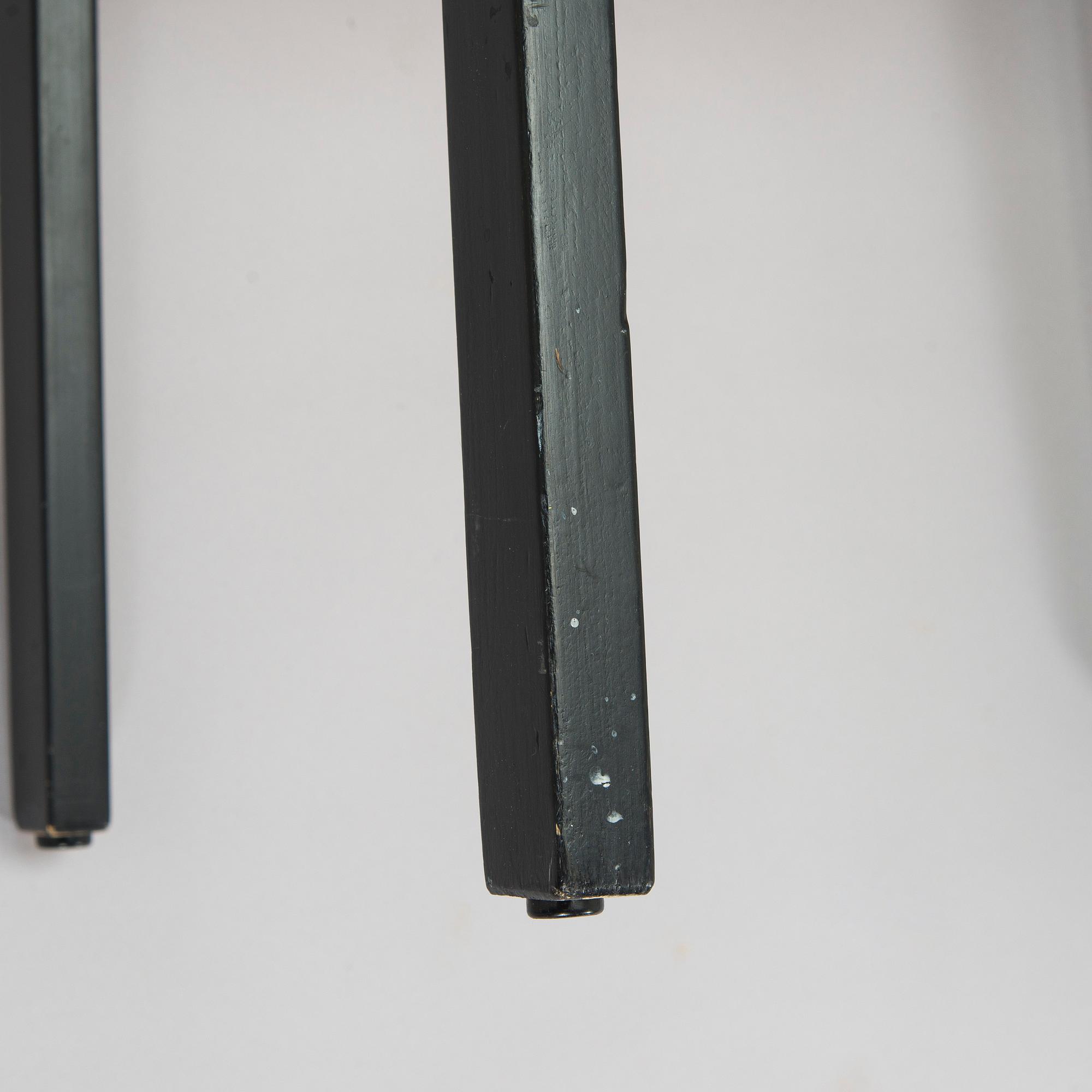 Alvar Aalto, stolar, 4 st modell 611 O.Y. Huonekalu- ja Rakennustyötehdas A.B. 1930-talets början.