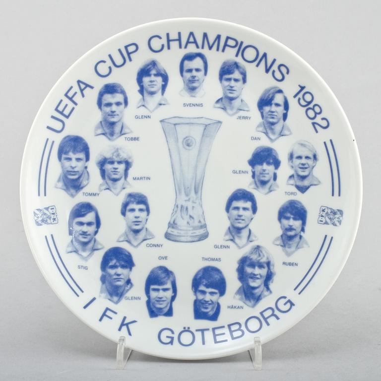 SAMLARTALLRIK, "UEFA CUP CHAMPIONS 1982 IFK GÖTEBORG ", Seri Productions APS, Danmark.